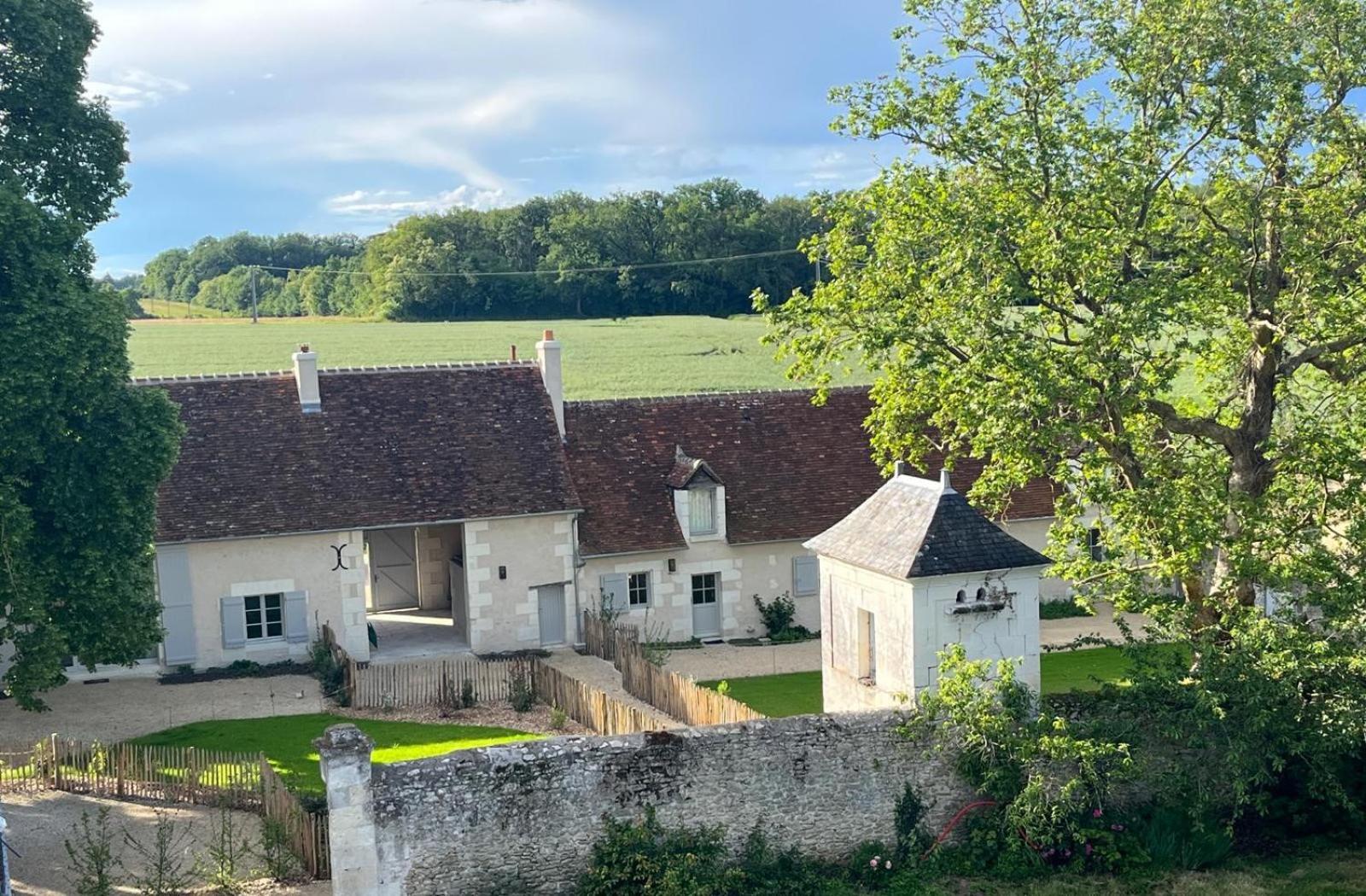 Le Puits Renaissance - Gites De Caractere Et Piscine Chauffee Chambourg-sur-Indre Экстерьер фото